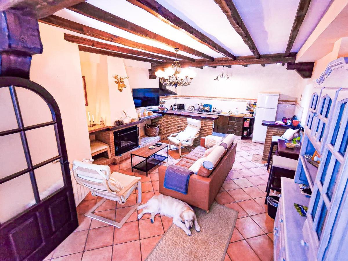 Grazalema - Casita La Calma - Incredible Views, Clima Frio-Calor, Wifi & Private Parking Optional Villa Exterior photo