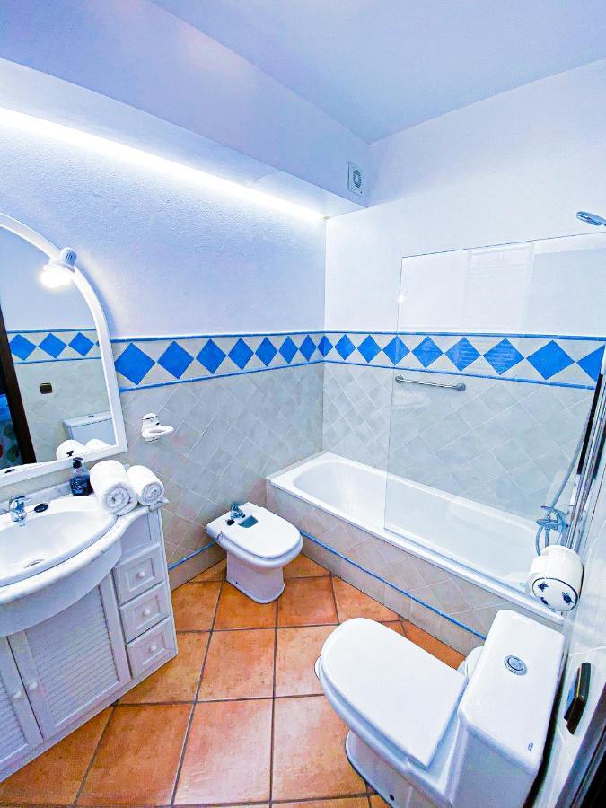 Grazalema - Casita La Calma - Incredible Views, Clima Frio-Calor, Wifi & Private Parking Optional Villa Exterior photo